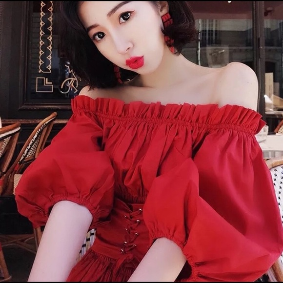 LAST 1 🌸 Off Shoulder Belted Peplum Top Blouse - Picture 4 of 6